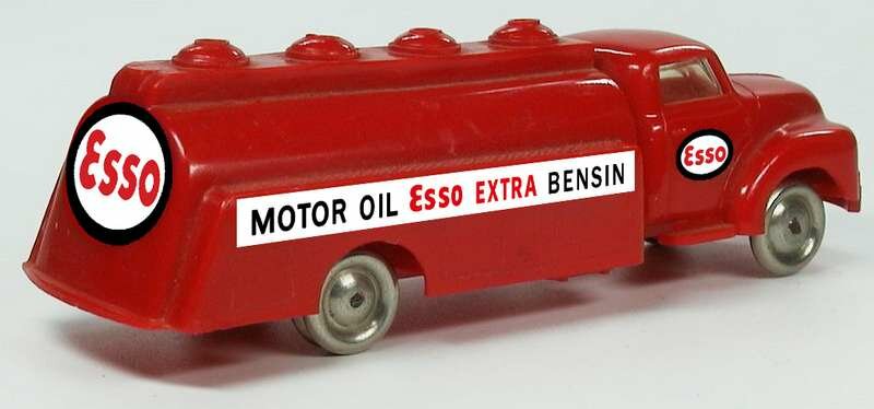 Set 1250 - 1-87 Esso Bedford Tanker (1960)