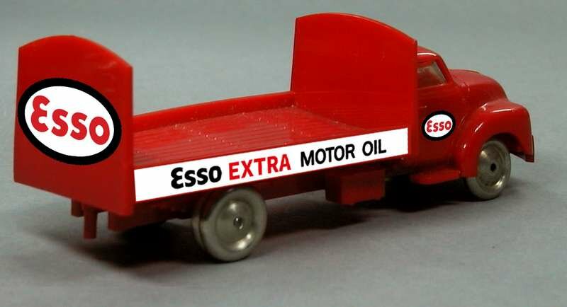 Set 1251 - 1-87 Esso Bedford Truck (1955)