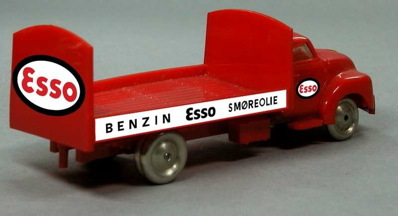 Set 1251 - 1-87 Esso Bedford Truck (1955)